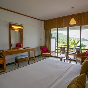 Deluxe Zimmer mit Kingsize-Bett